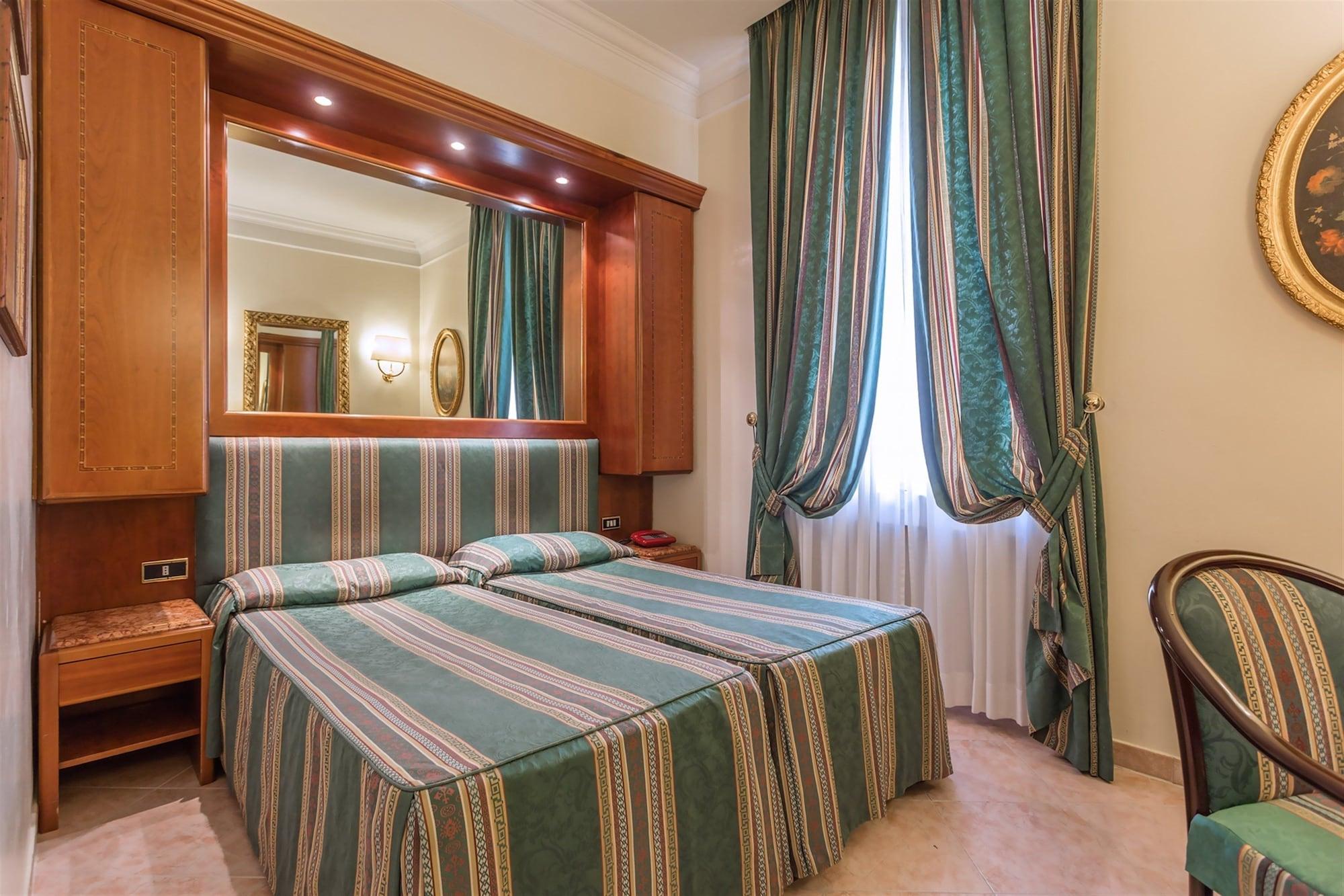 Raeli Hotel Luce Roma Esterno foto